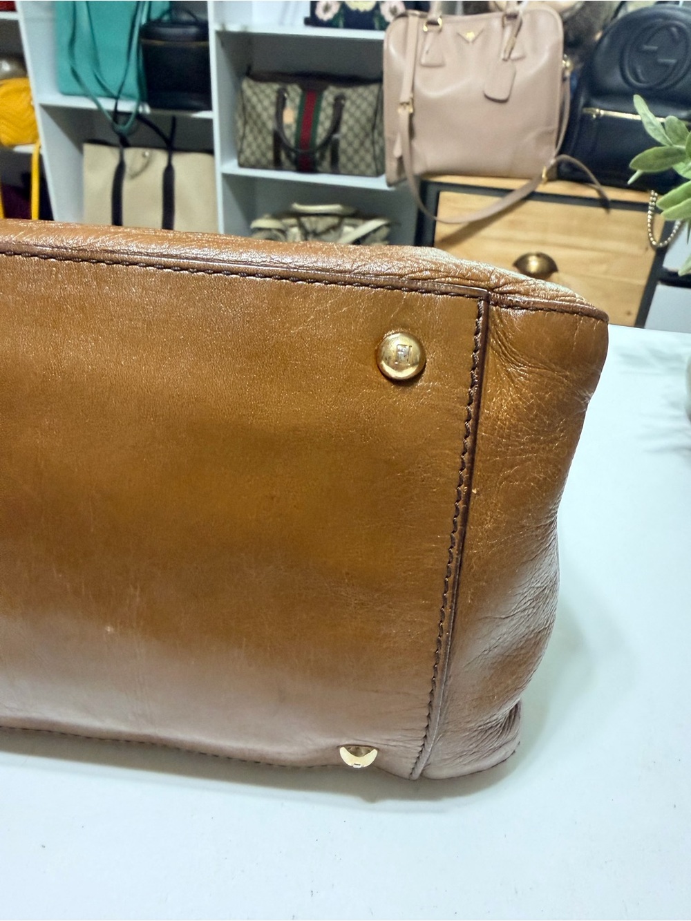 Leather tote - Picture 5 of 16